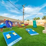 Galaxy Quest: Playground, Arcade, And Endless Fun