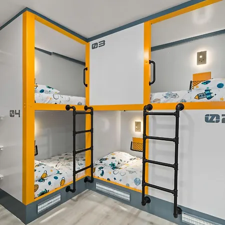 Holiday home Galaxy Quest By Oc Adventure Homes